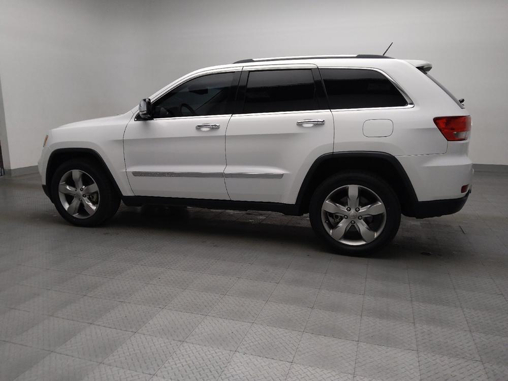 used 2013 Jeep Grand Cherokee car, priced at $17,995