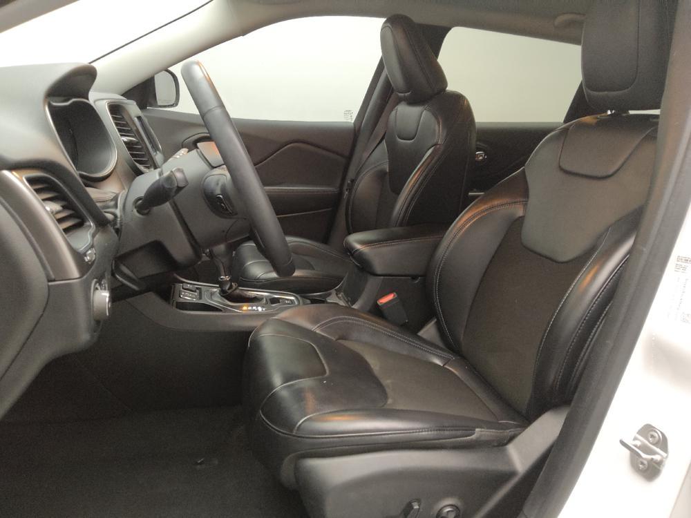 used 2020 Jeep Cherokee car, priced at $19,695