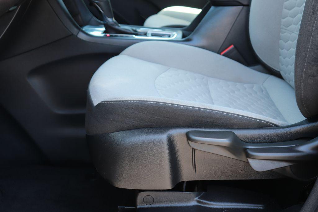 used 2020 Chevrolet Equinox car, priced at $10,000