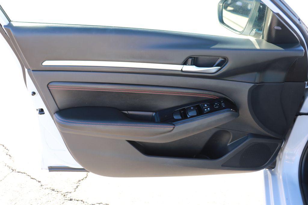 used 2023 Nissan Altima car, priced at $19,000