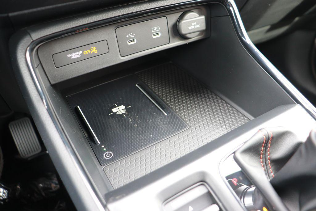 new 2026 Honda CR-V Hybrid car, priced at $39,037