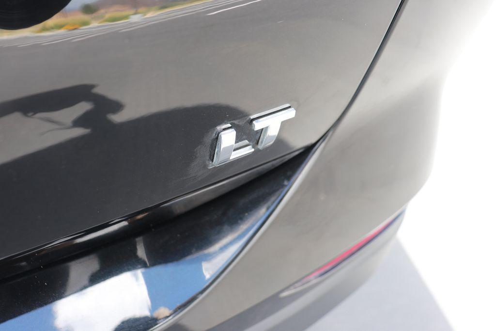 used 2024 Chevrolet Equinox car, priced at $17,800