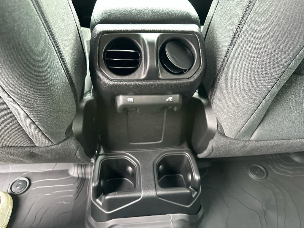 new 2026 Jeep Wrangler car, priced at $46,103