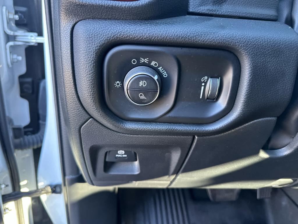 used 2022 Ram 1500 car, priced at $37,944