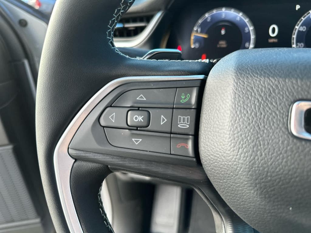 new 2025 Jeep Grand Cherokee car, priced at $46,230