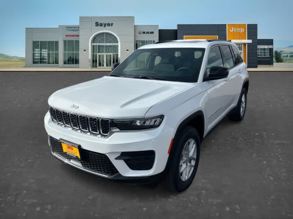 new 2026 Jeep Grand Cherokee car, priced at $41,965