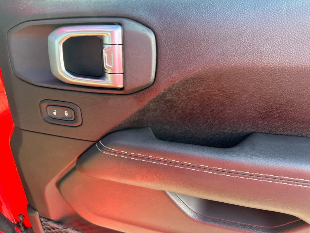 used 2020 Jeep Gladiator car, priced at $30,998