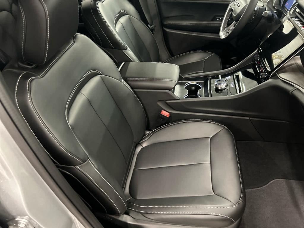 new 2025 Jeep Grand Cherokee L car, priced at $56,335