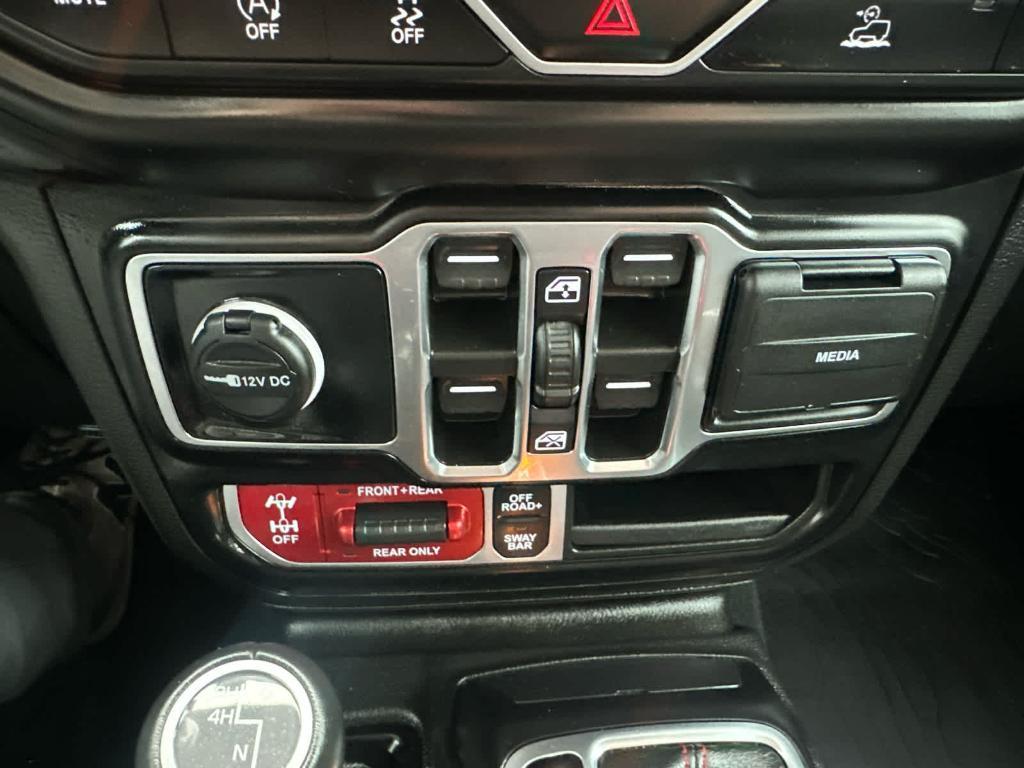 used 2022 Jeep Gladiator car, priced at $36,421