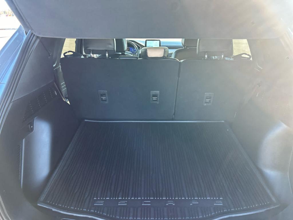 used 2022 Ford Escape car, priced at $21,836