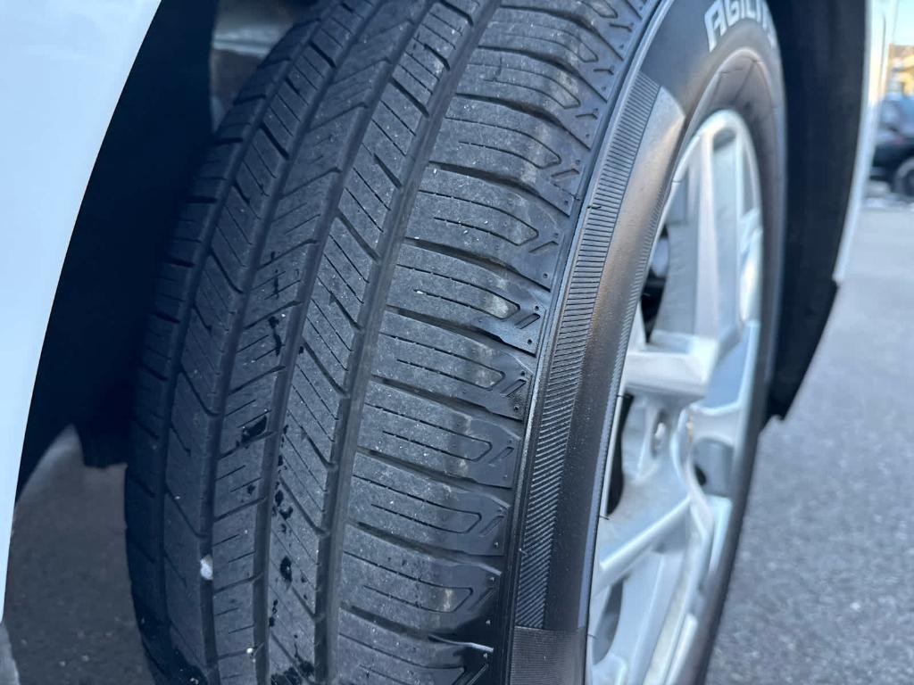 used 2024 Chevrolet Equinox car, priced at $20,785