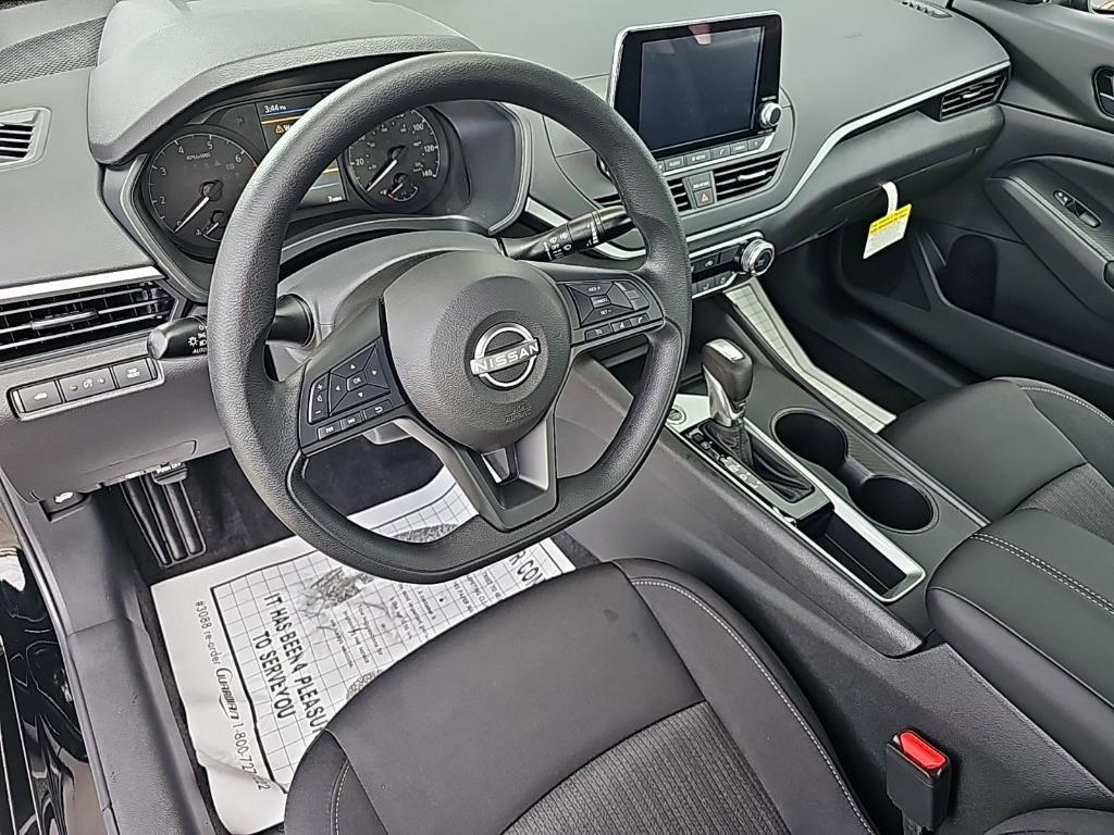 new 2025 Nissan Altima car, priced at $25,625