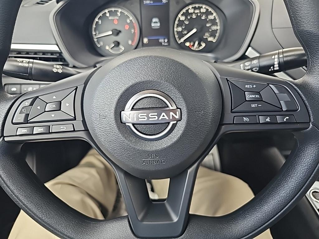 new 2025 Nissan Altima car, priced at $25,625