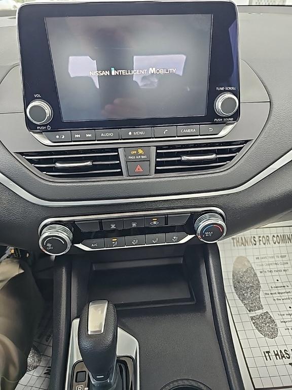 new 2025 Nissan Altima car, priced at $25,625