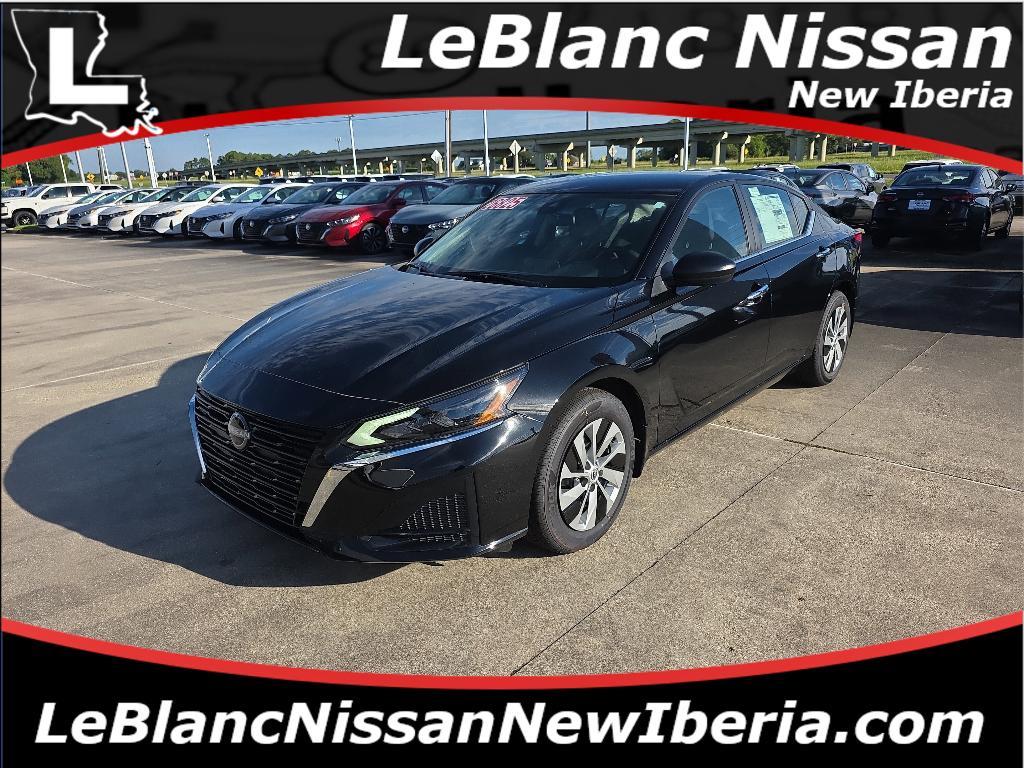 new 2025 Nissan Altima car, priced at $25,625