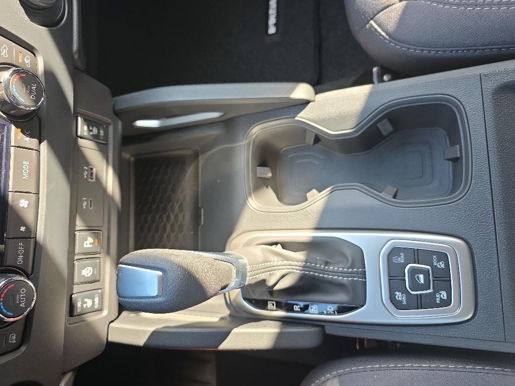 new 2026 Nissan Frontier car, priced at $39,594