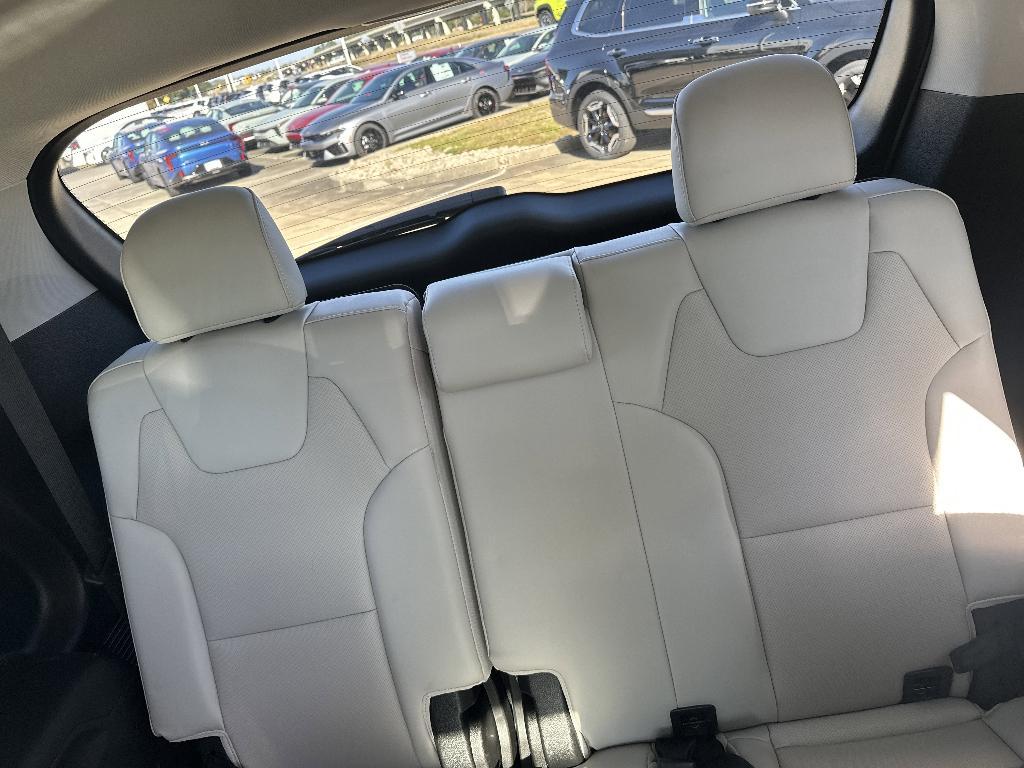 used 2022 Kia Telluride car, priced at $25,199