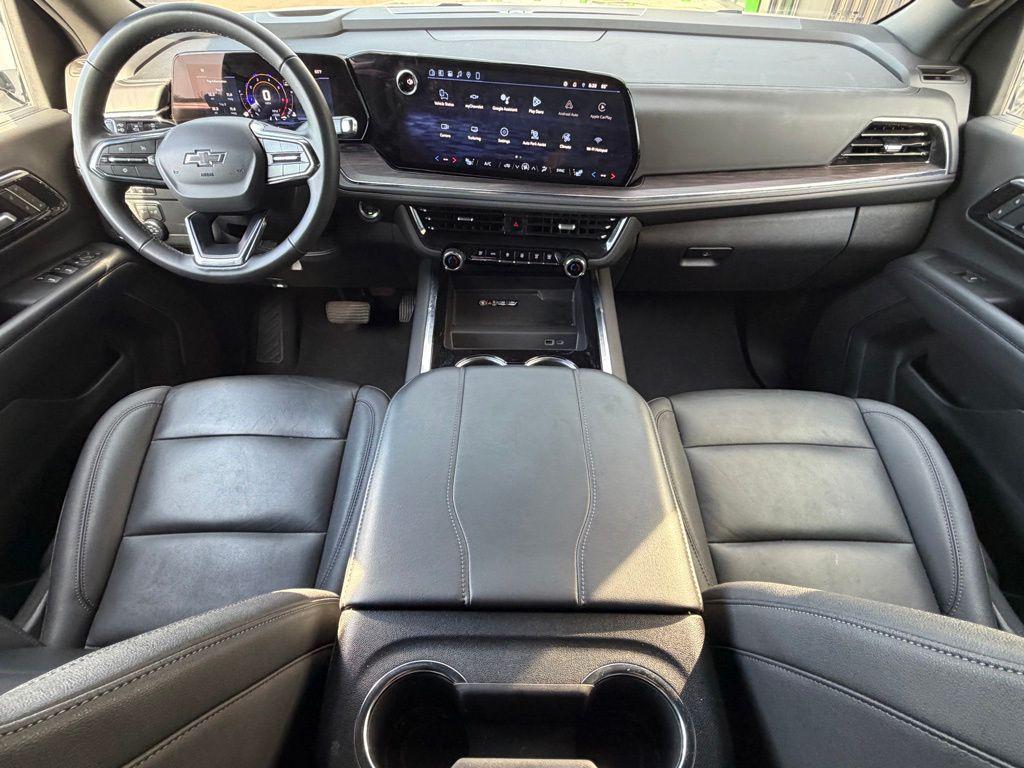 used 2025 Chevrolet Suburban car, priced at $63,979