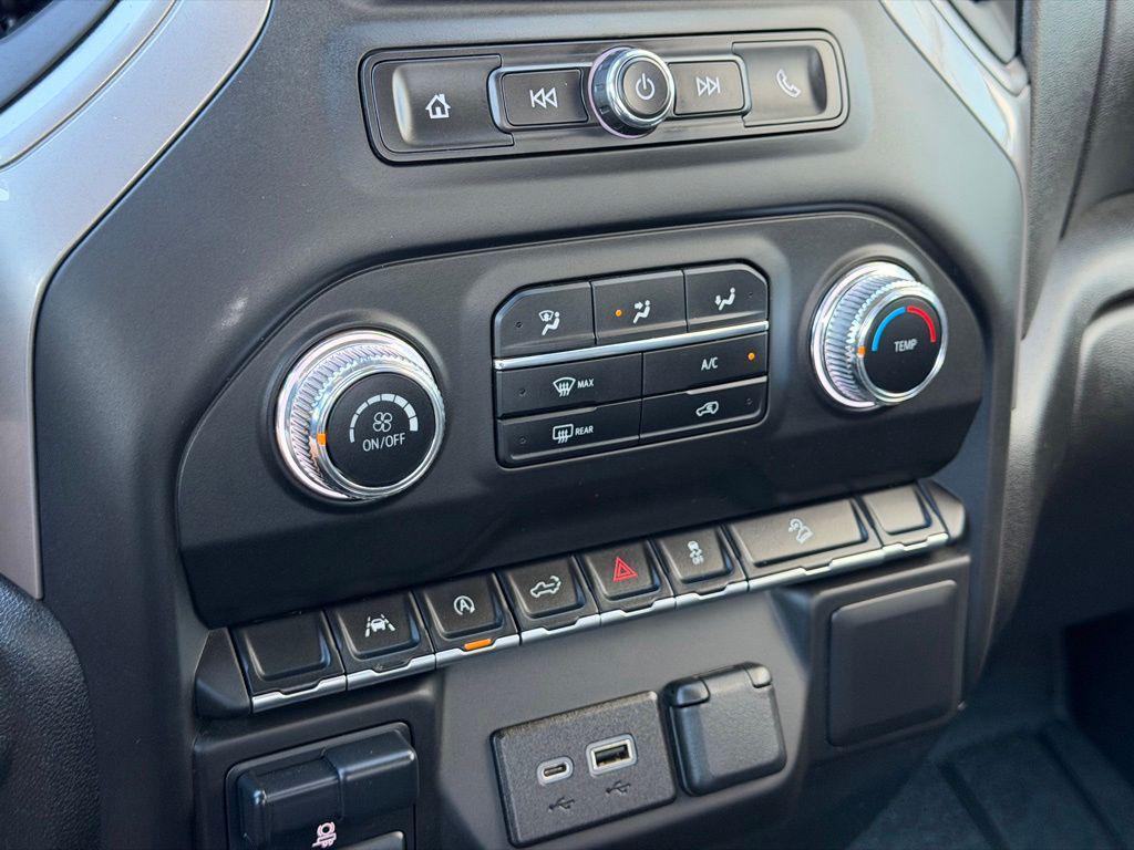 used 2023 GMC Sierra 1500 car, priced at $37,979