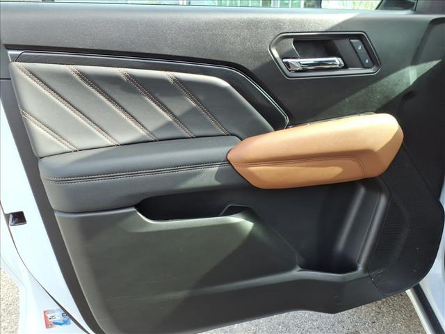 used 2024 GMC Canyon car, priced at $40,726