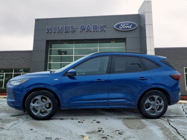 used 2023 Ford Escape car, priced at $26,995