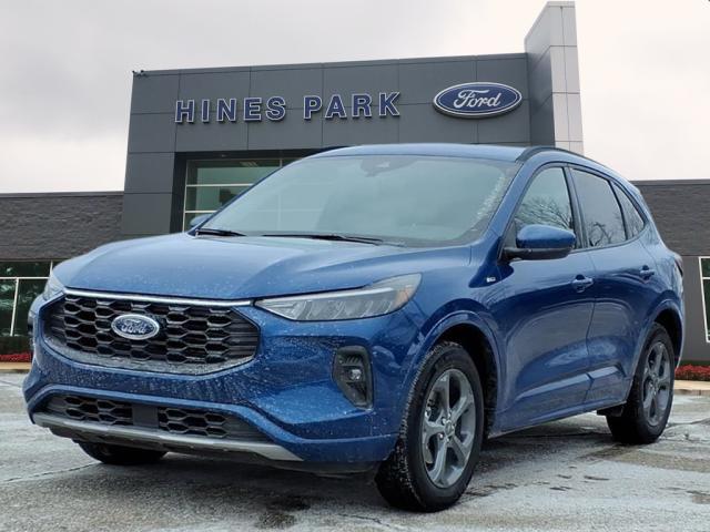 used 2023 Ford Escape car, priced at $26,995