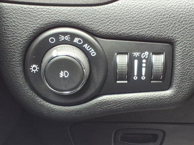 used 2019 Jeep Cherokee car, priced at $19,974