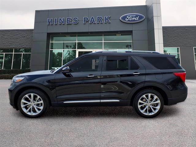 used 2023 Ford Explorer car