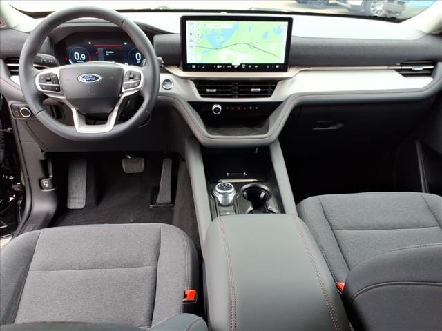 used 2025 Ford Explorer car