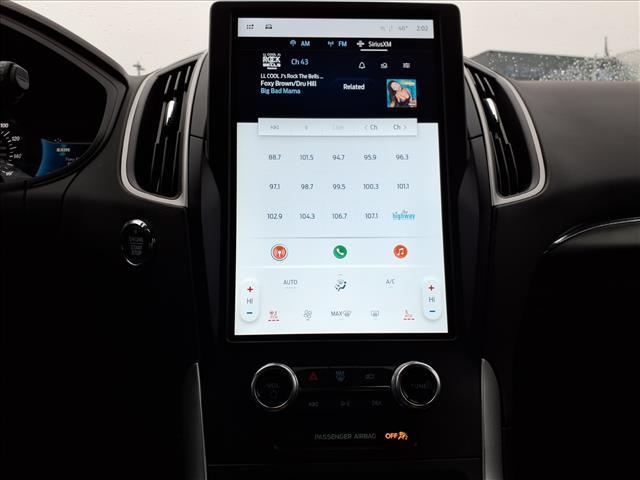 used 2024 Ford Edge car, priced at $32,100