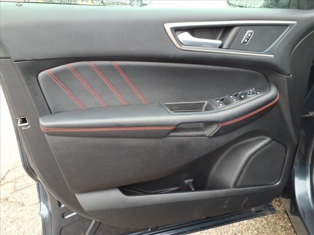 used 2024 Ford Edge car, priced at $32,100