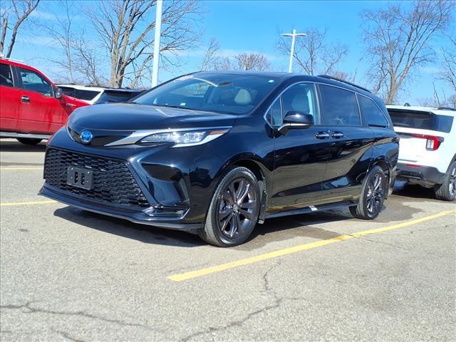 used 2022 Toyota Sienna car, priced at $40,938