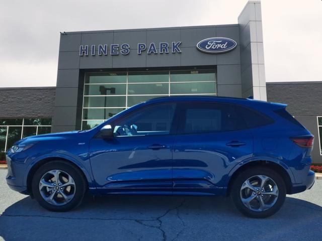 used 2023 Ford Escape car, priced at $23,990