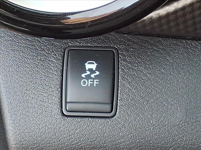 used 2018 Nissan Kicks car, priced at $9,511