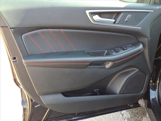 used 2024 Ford Edge car, priced at $30,740