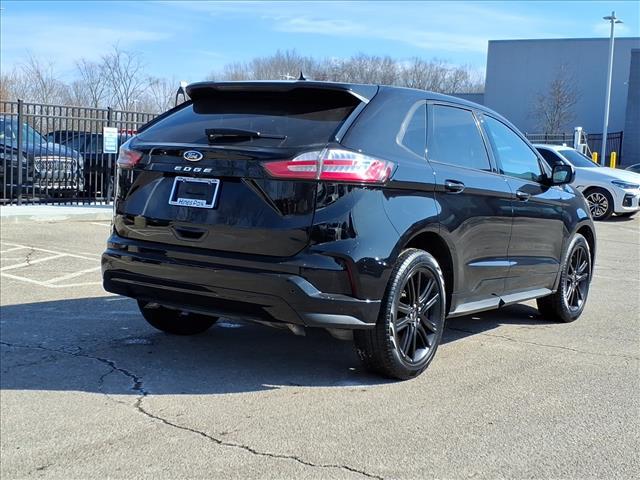 used 2024 Ford Edge car, priced at $30,740