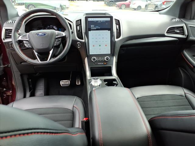 used 2024 Ford Edge car