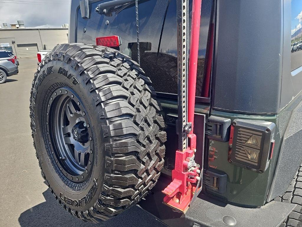 used 2009 Jeep Wrangler Unlimited car, priced at $10,980