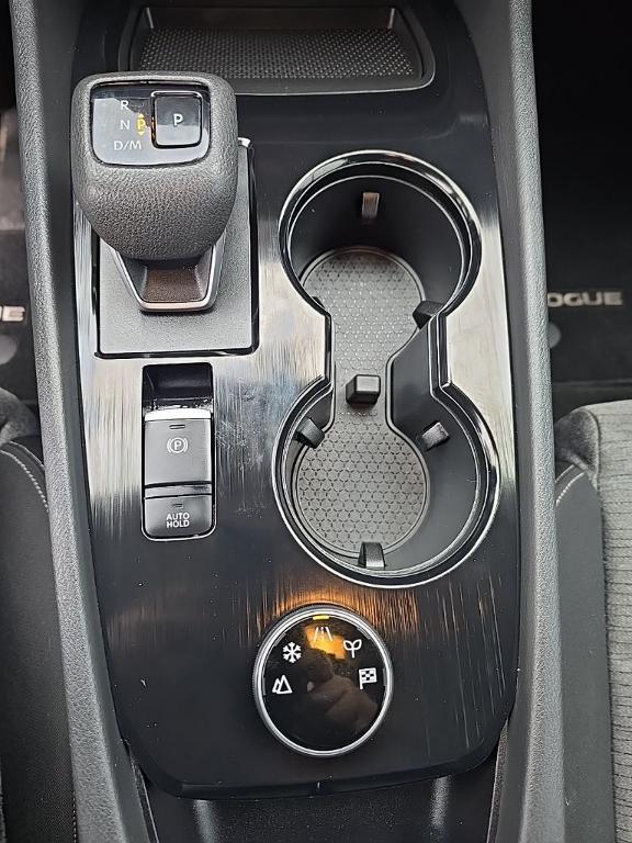 used 2021 Nissan Rogue car, priced at $19,490