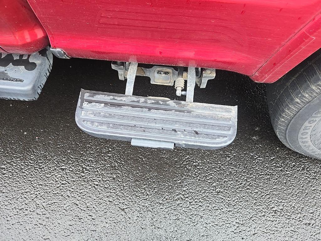 used 2015 Ford F-150 car, priced at $27,890