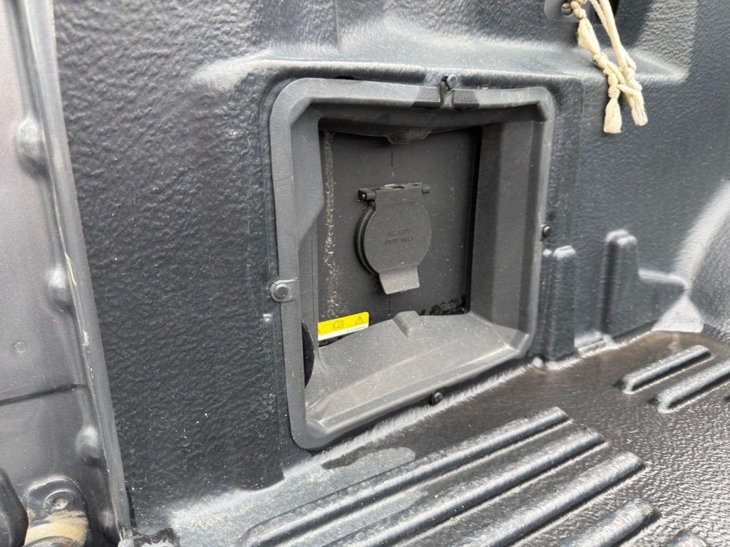 used 2022 Ford F-150 car, priced at $29,376