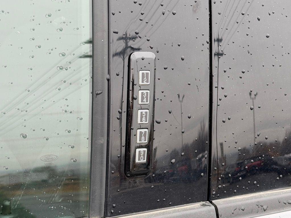 used 2022 Ford F-150 car, priced at $29,376