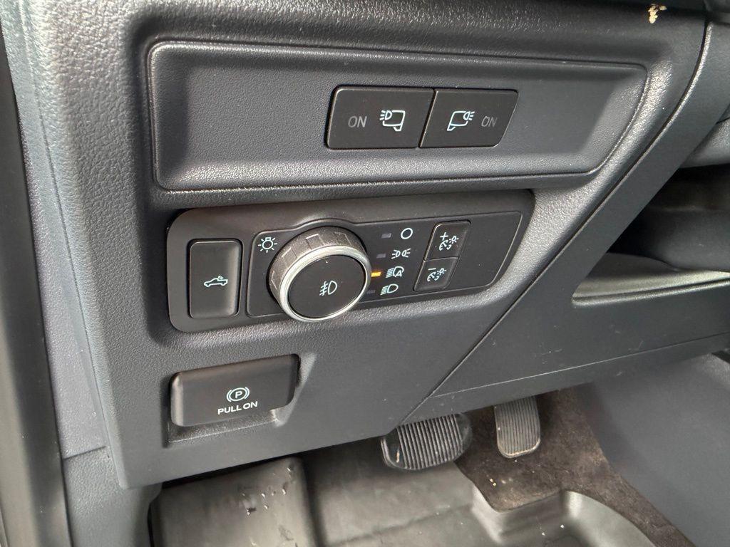 used 2022 Ford F-150 car, priced at $29,376