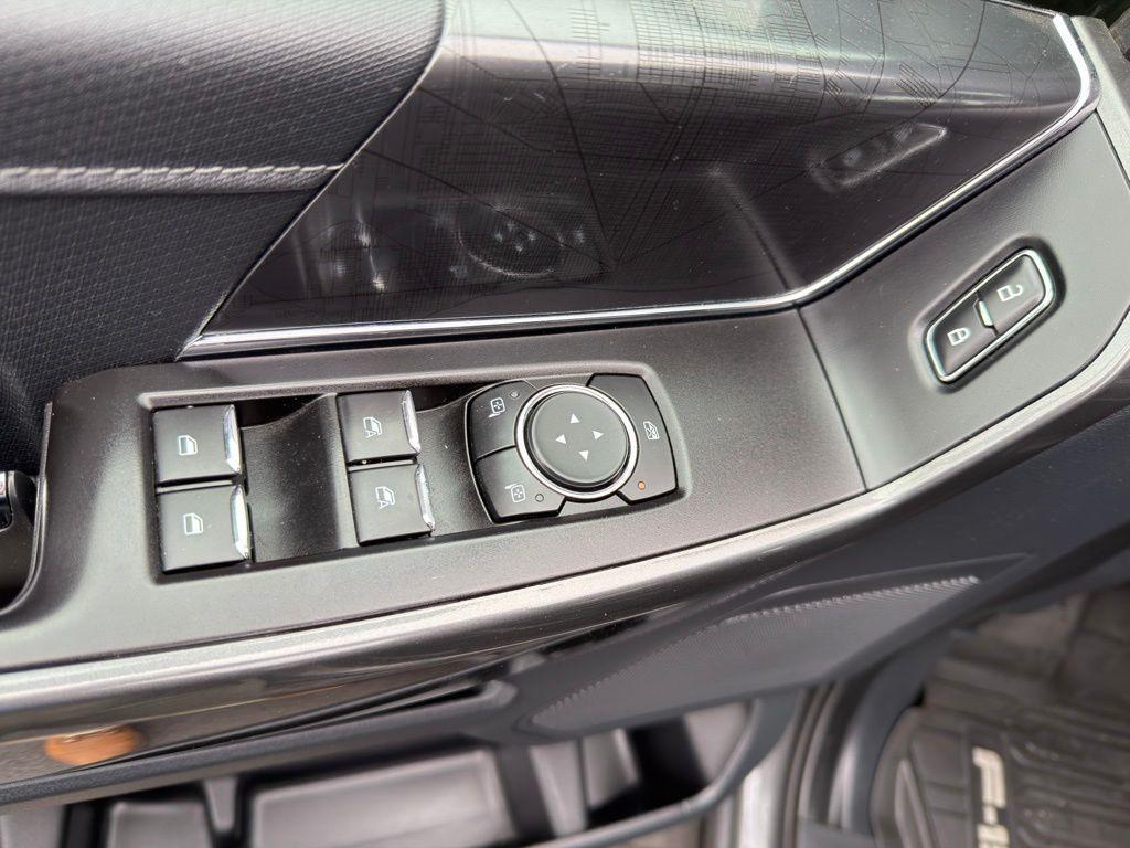 used 2022 Ford F-150 car, priced at $29,376