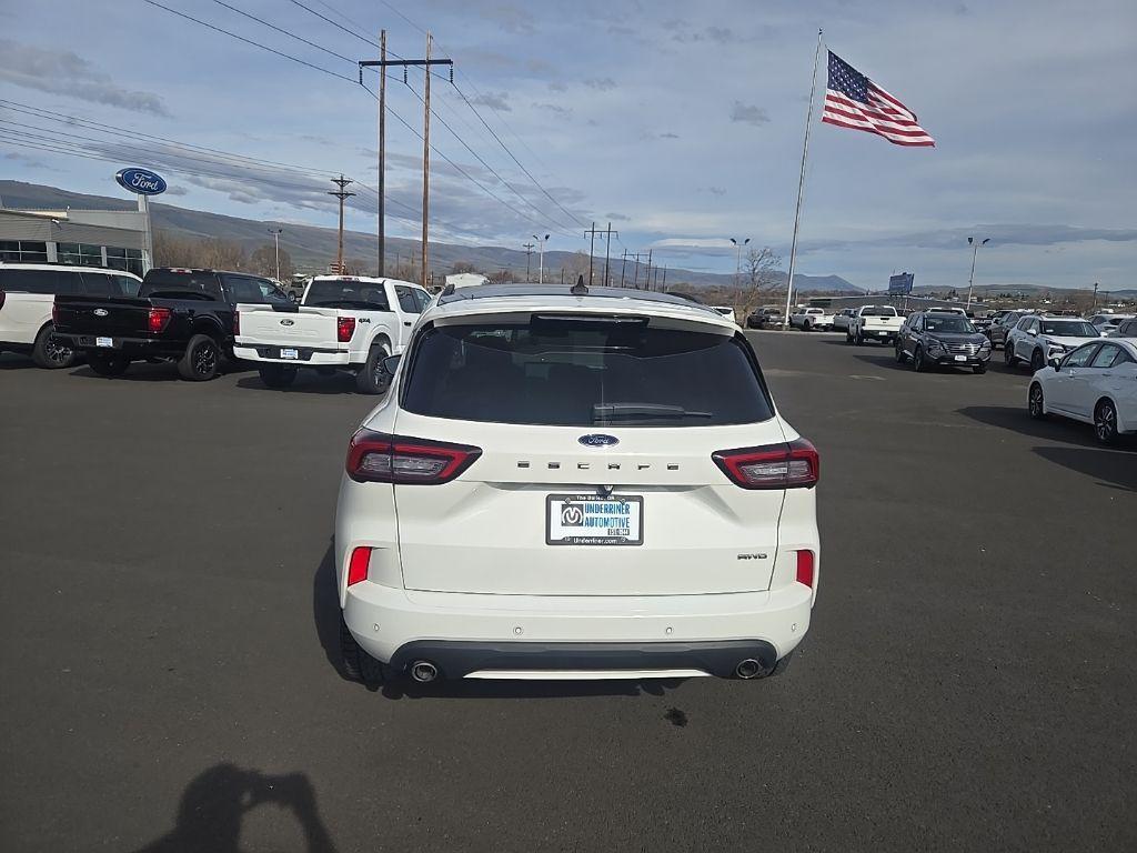 used 2023 Ford Escape car, priced at $23,654