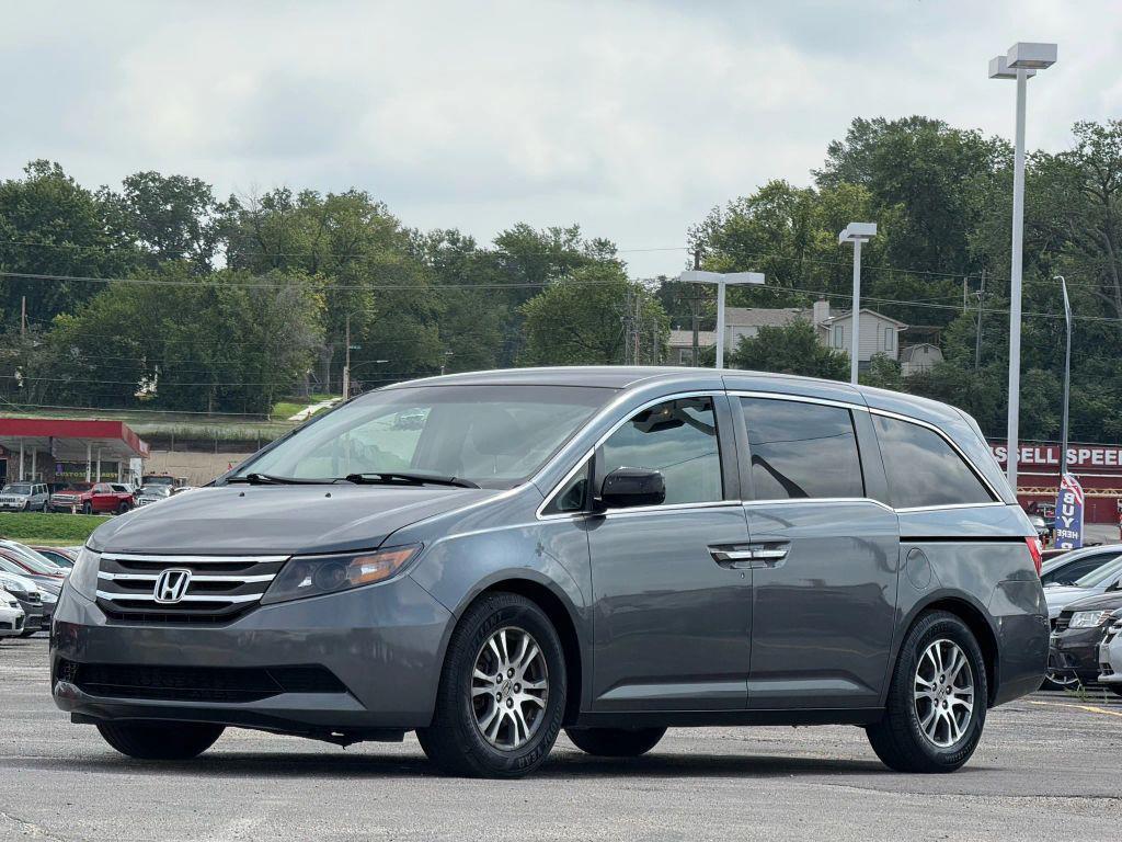 used 2013 Honda Odyssey car, priced at $9,999