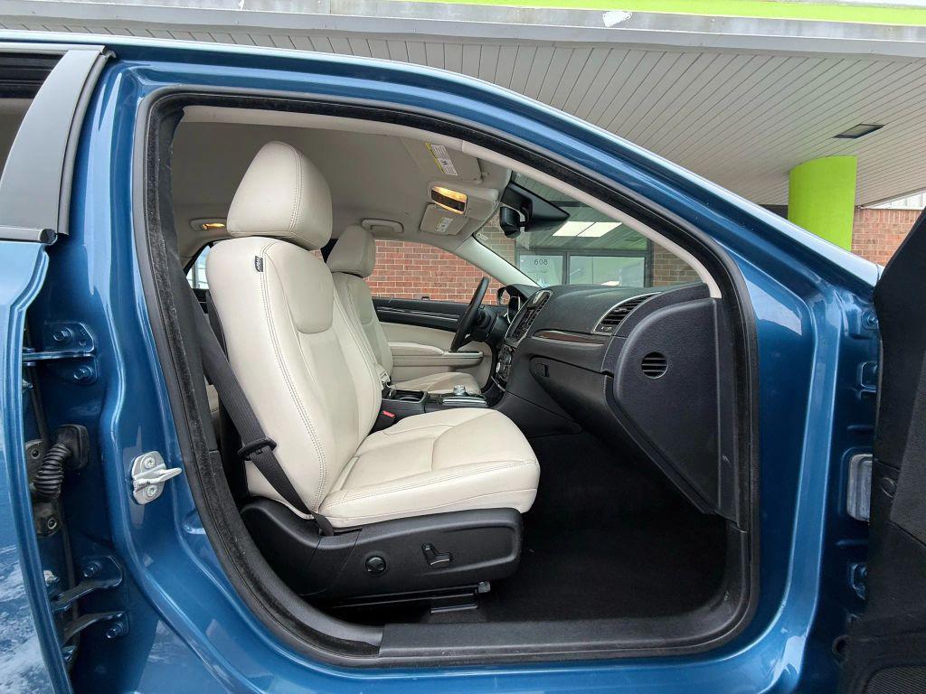 used 2022 Chrysler 300 car, priced at $23,999