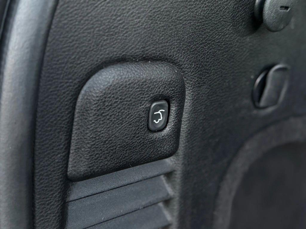 used 2015 Jeep Grand Cherokee car, priced at $15,999