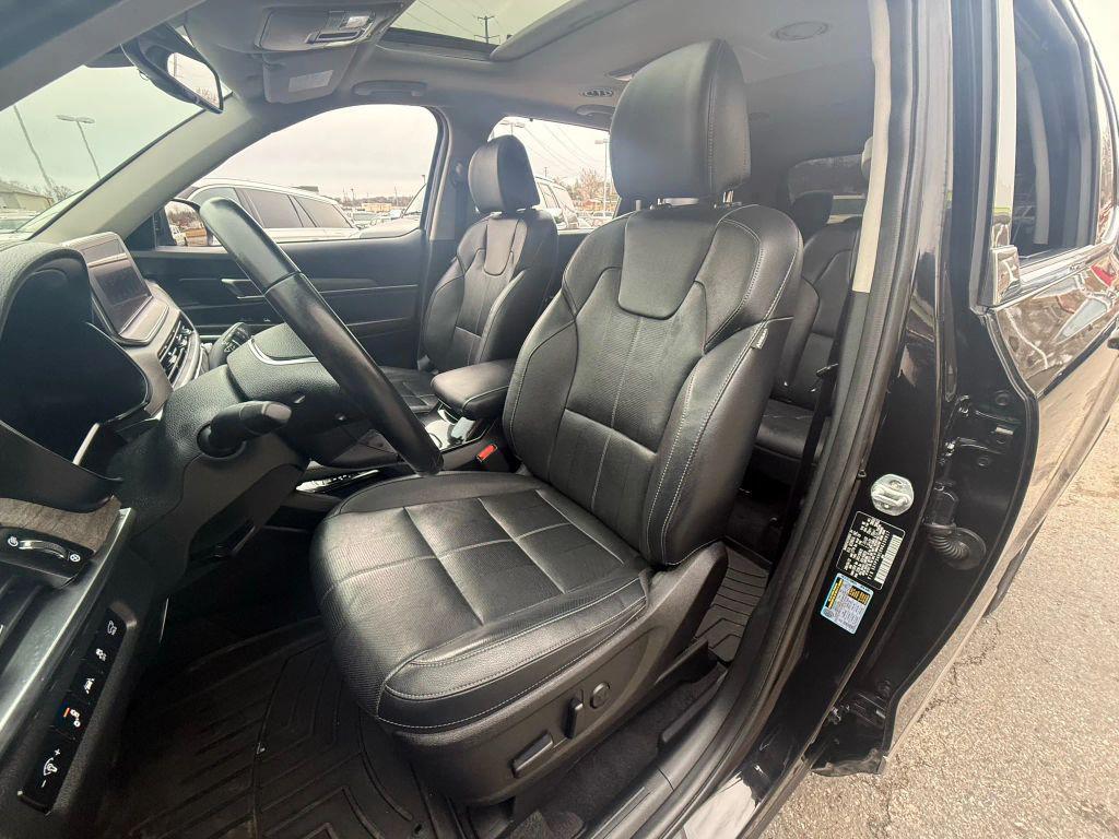 used 2022 Kia Telluride car, priced at $26,999