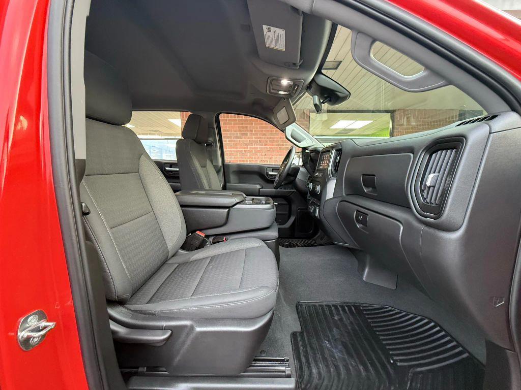 used 2022 Chevrolet Silverado 1500 car, priced at $32,999